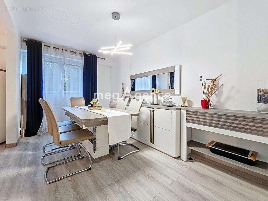 Appartement à FLINS-SUR-SEINE