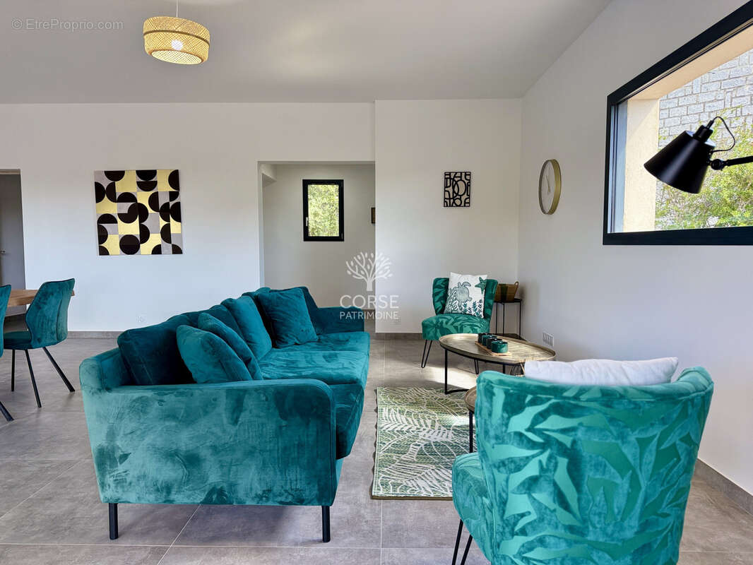 Maison à PORTO-VECCHIO