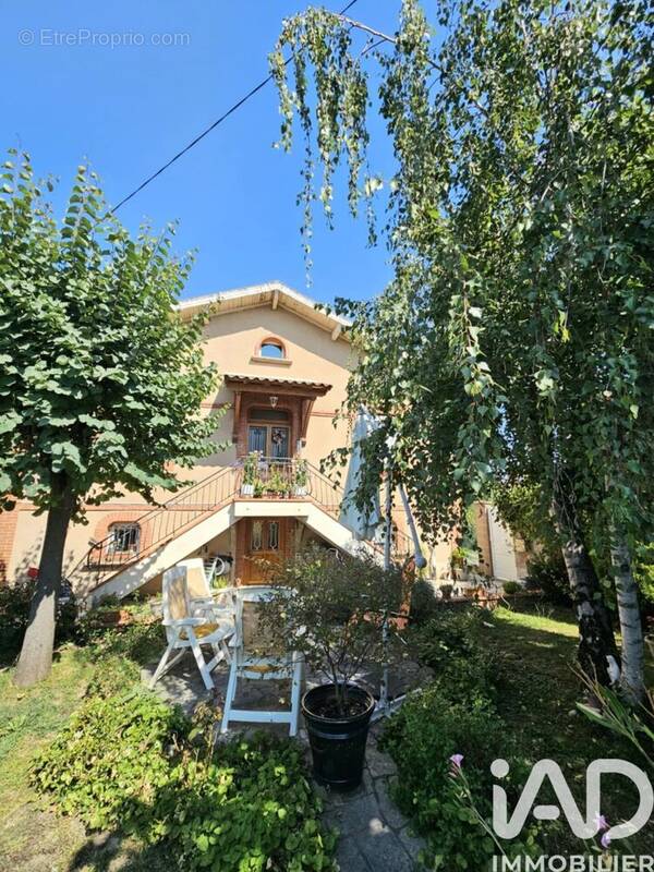 Photo 1 - Maison à SAINT-JUERY