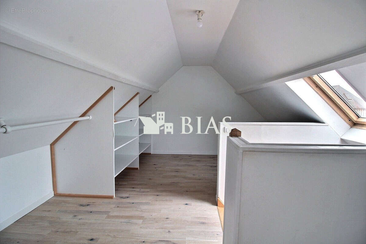 Maison à BOURG-ACHARD