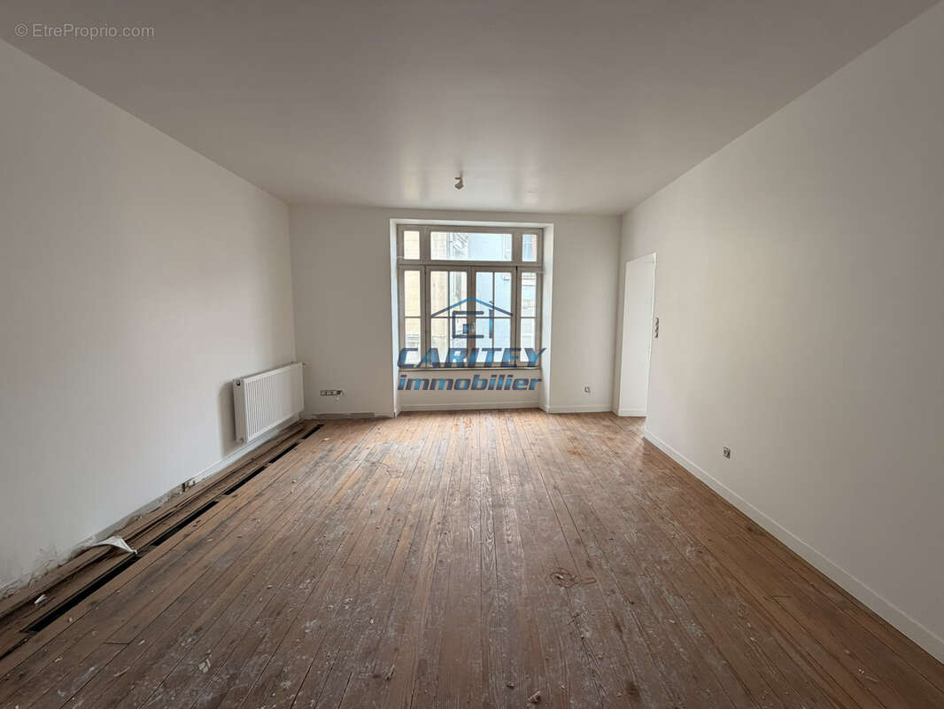 Appartement à FOUGEROLLES