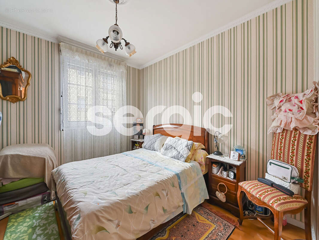 Appartement à NANTERRE