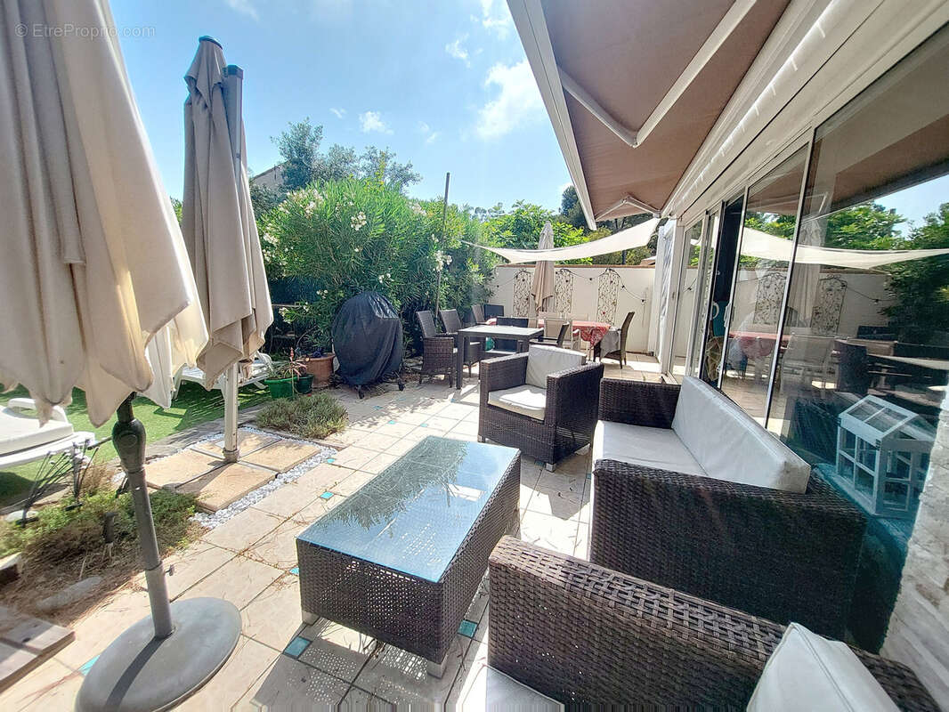 Maison à SAINT-RAPHAEL