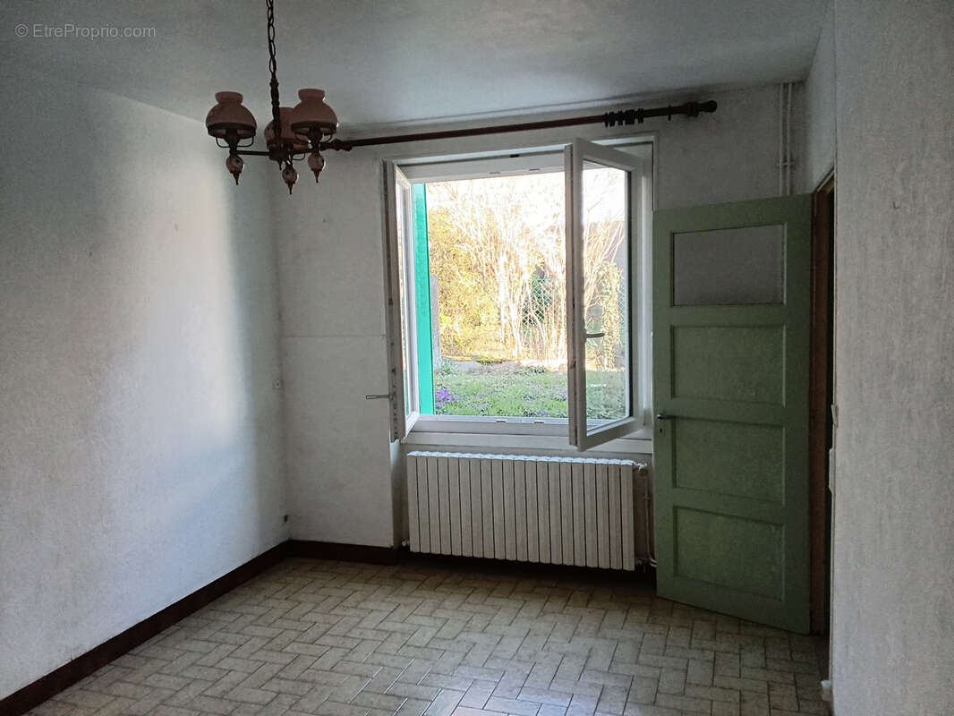 Maison à NERONDES