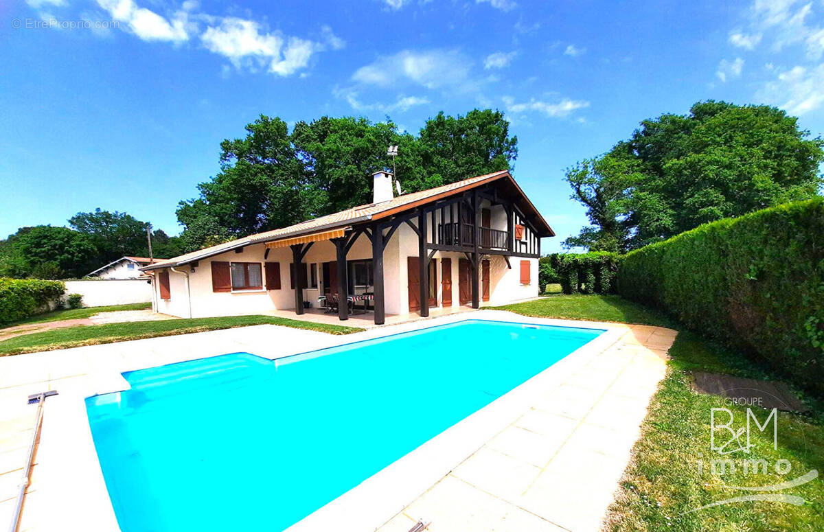 Maison à SAINT-VINCENT-DE-TYROSSE