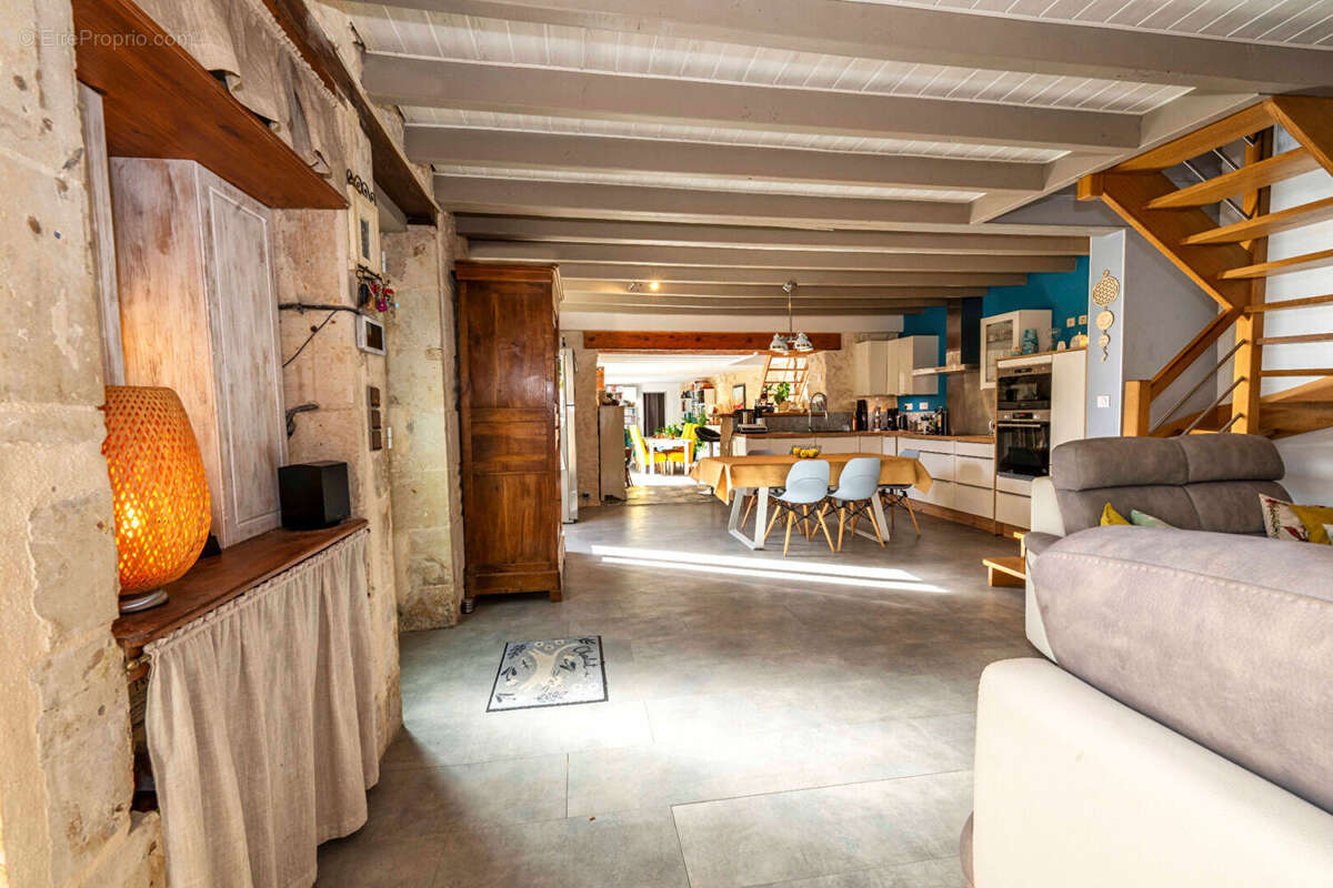 Maison à ECHIRE