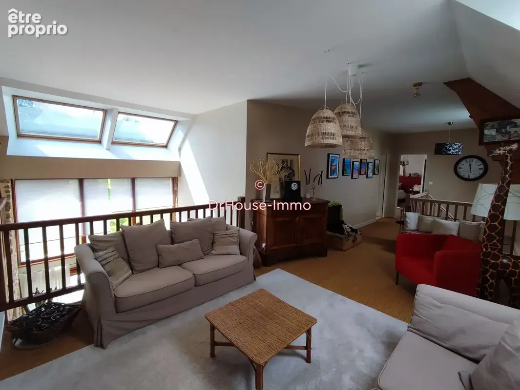 Maison 7 pièces 225 m² à vendre à Vire (14500) - photo 6