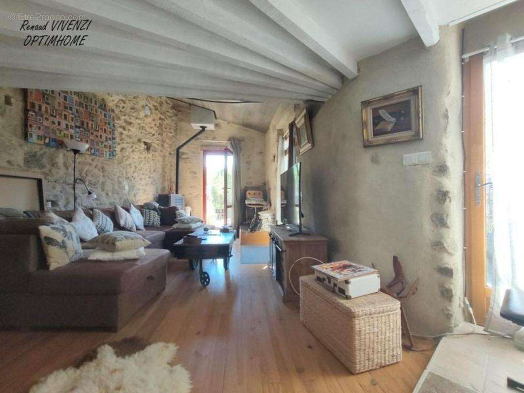 Maison de village en pierre et bois – charme et calme au rendez vous, FUILLA - photo 6