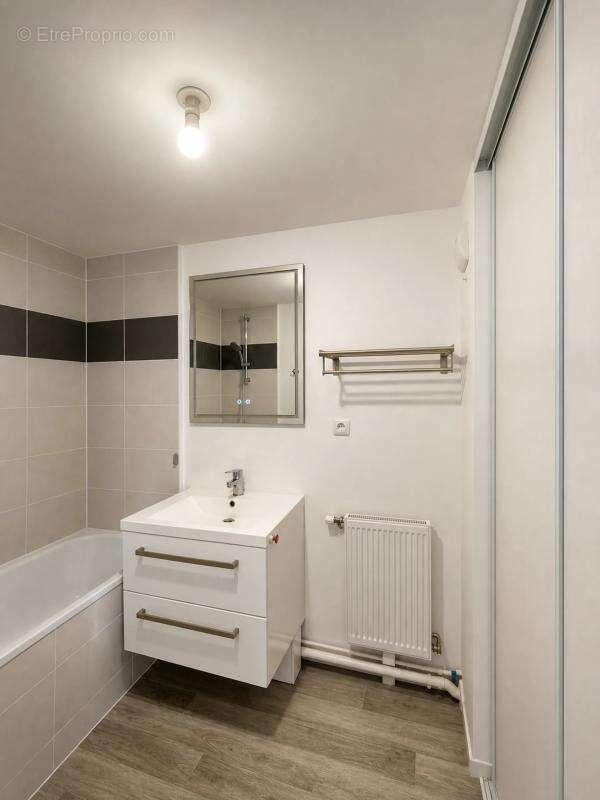 Appartement Duplex récent - photo 7