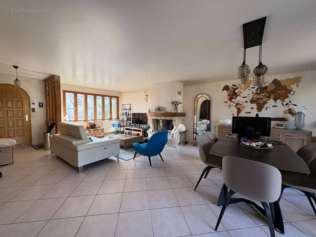 Maison à VILLEBON-SUR-YVETTE