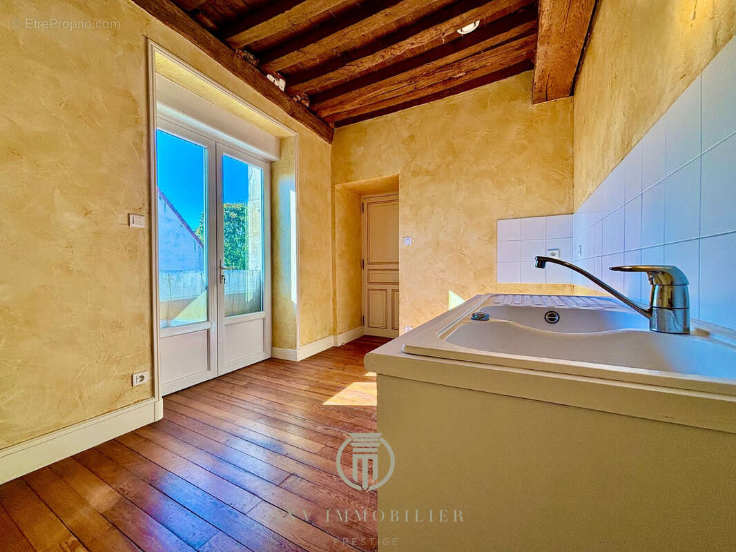 Maison à PARAY-LE-MONIAL