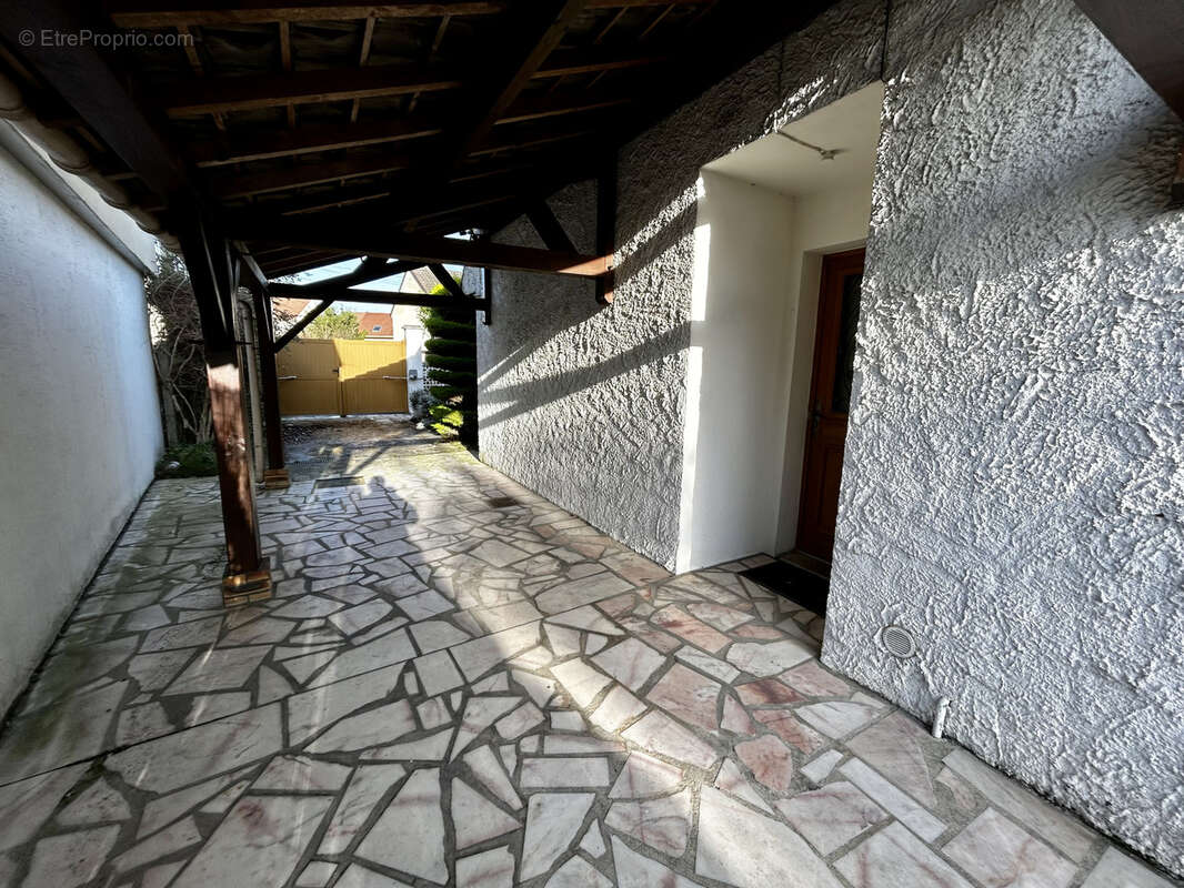 Maison à VILLEPARISIS