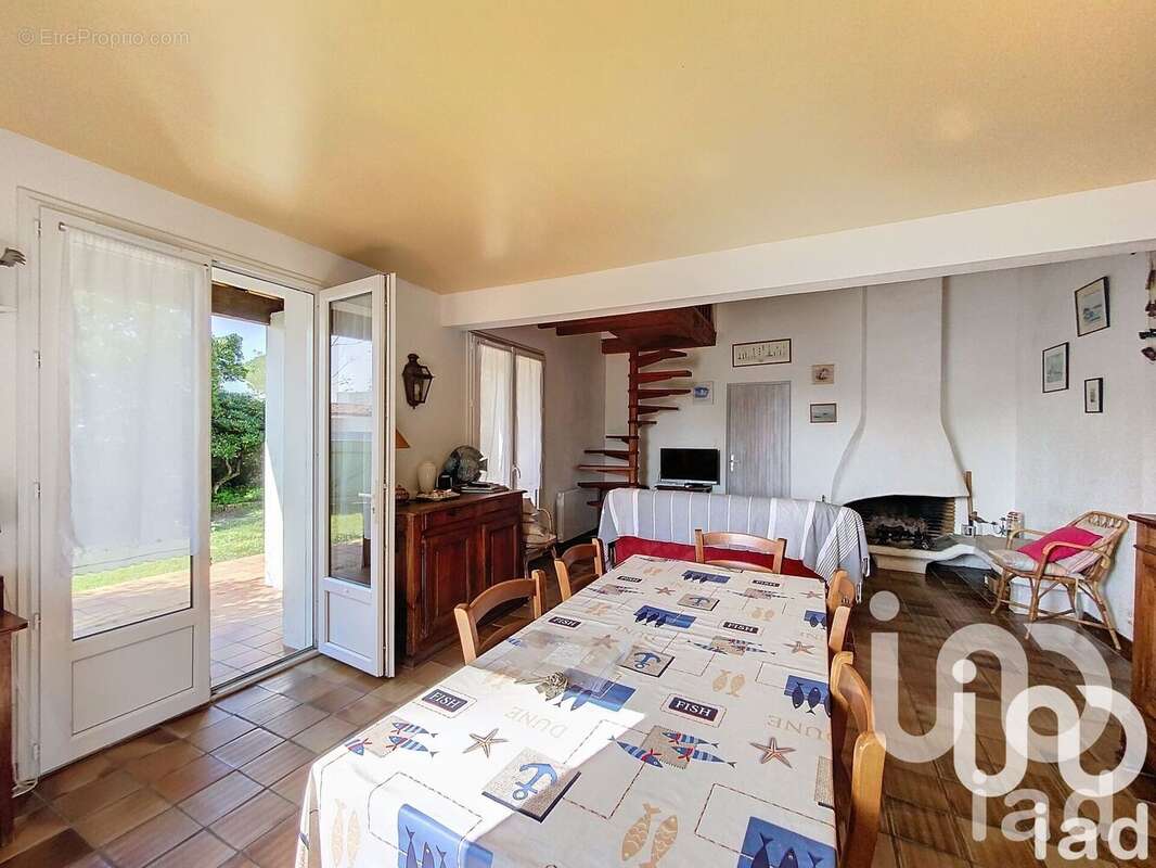 Photo 4 - Maison à LA COUARDE-SUR-MER