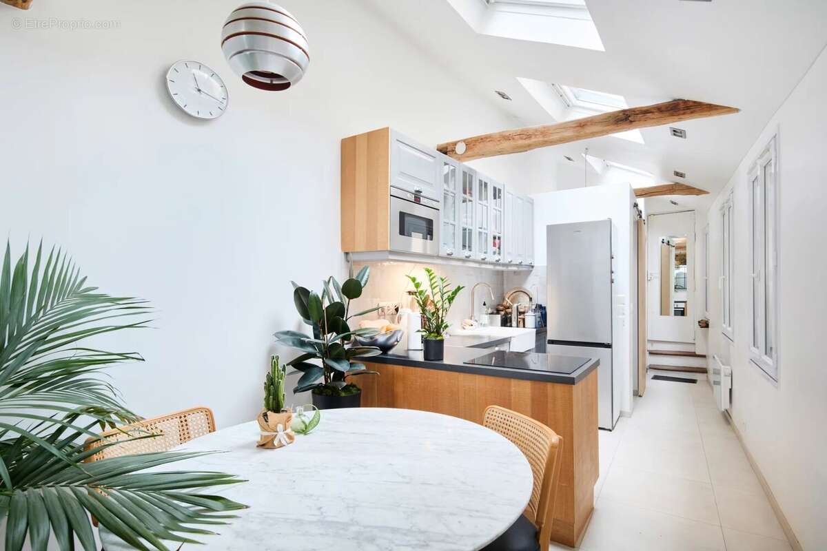 Appartement à PARIS-6E