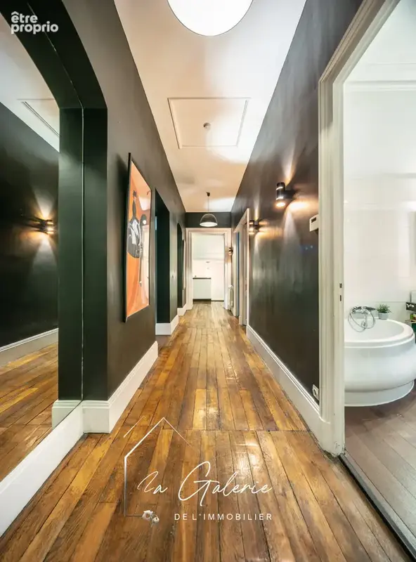Appartement de caractère de 137 m2 Carrez + 48 m2 utiles en souplex - photo 7