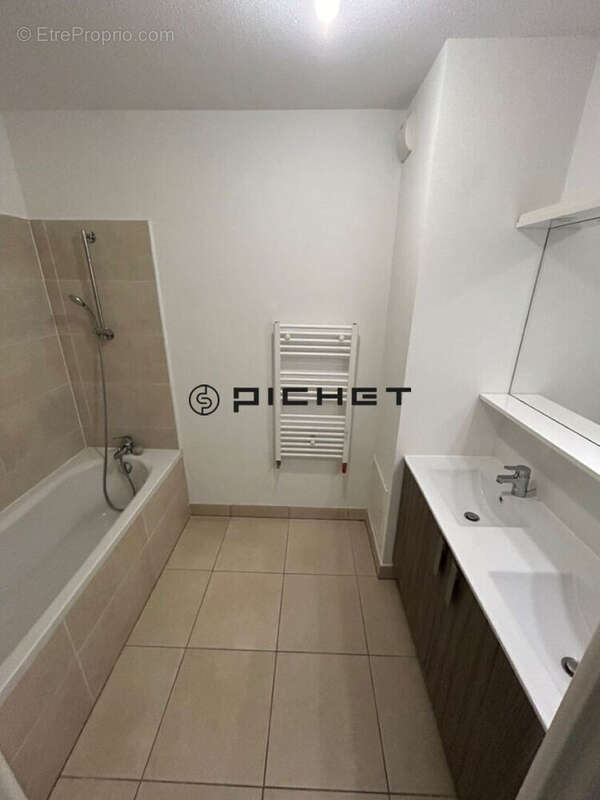 Appartement à BRIGNOLES