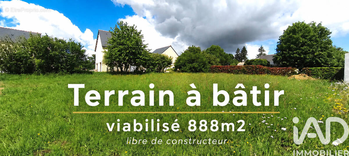 Photo 1 - Terrain à LIVRE-SUR-CHANGEON