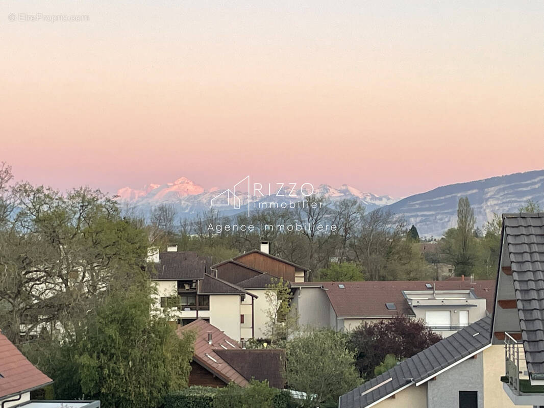 Appartement à PREVESSIN-MOENS