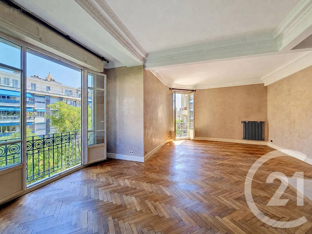Appartement à NICE