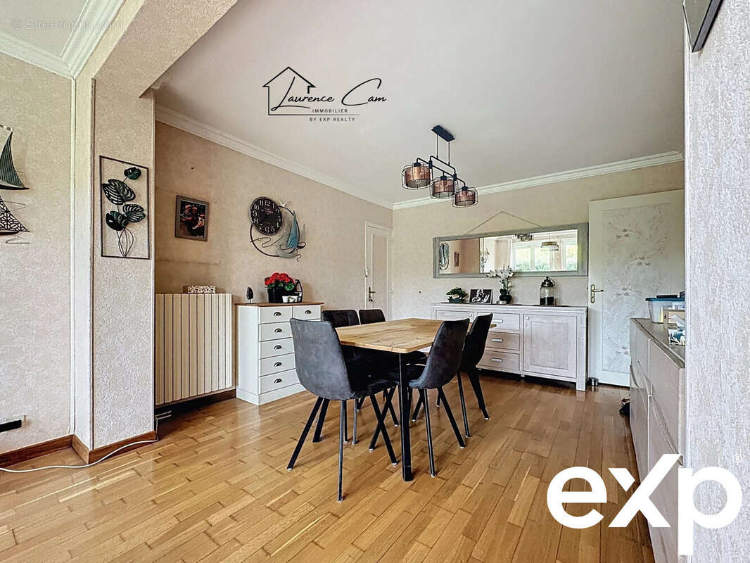 Maison à PLOUGUERNEAU