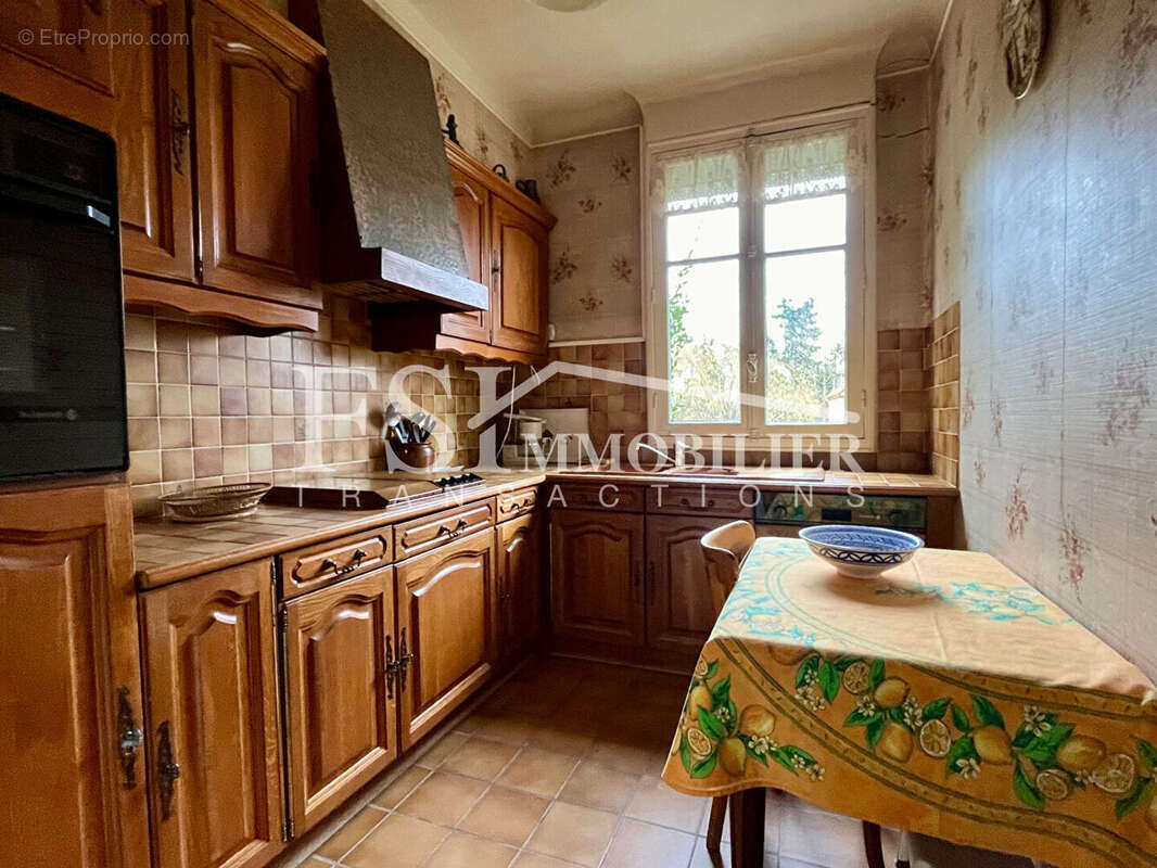 Maison à SAINT-LEU-LA-FORET