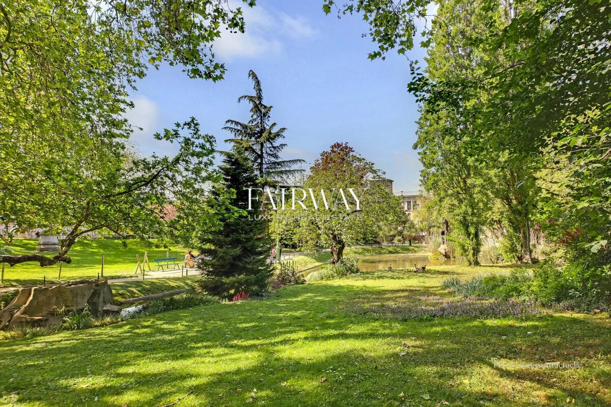 Appartement à PARIS-17E