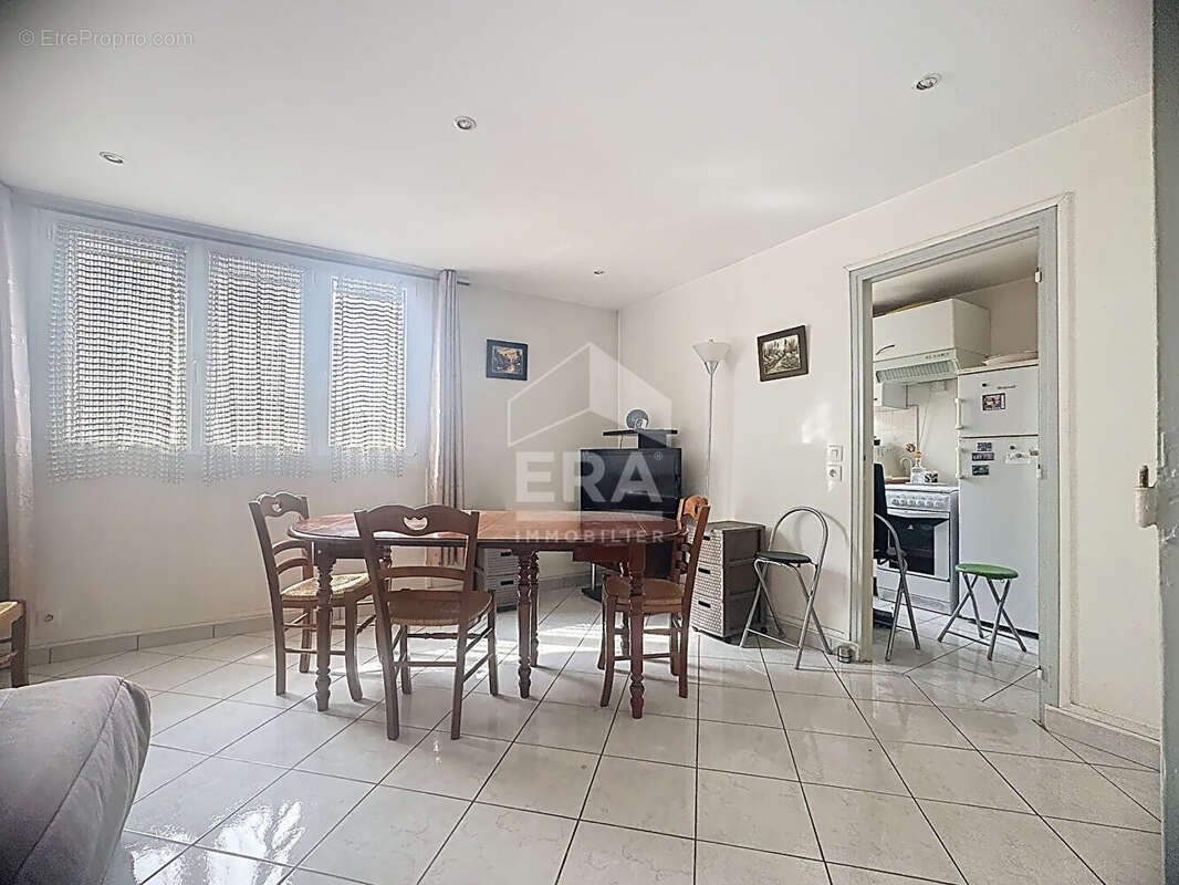 Appartement à FONTENAY-SOUS-BOIS