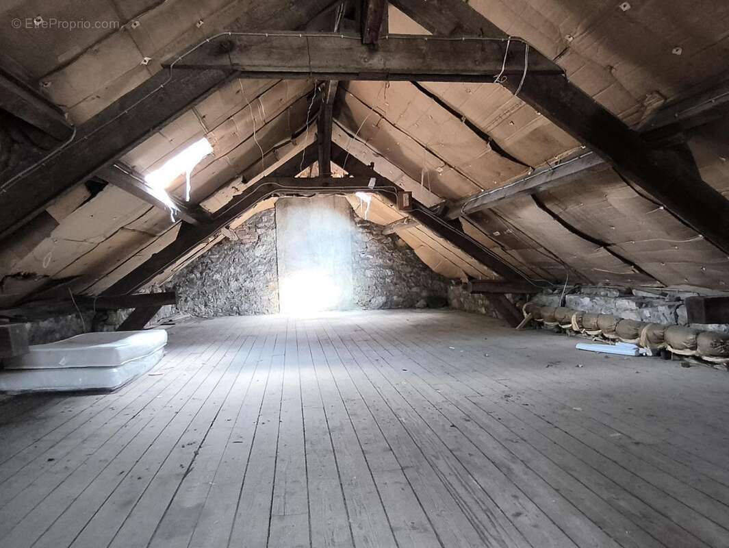 Maison à LA FERRIERE-AUX-ETANGS