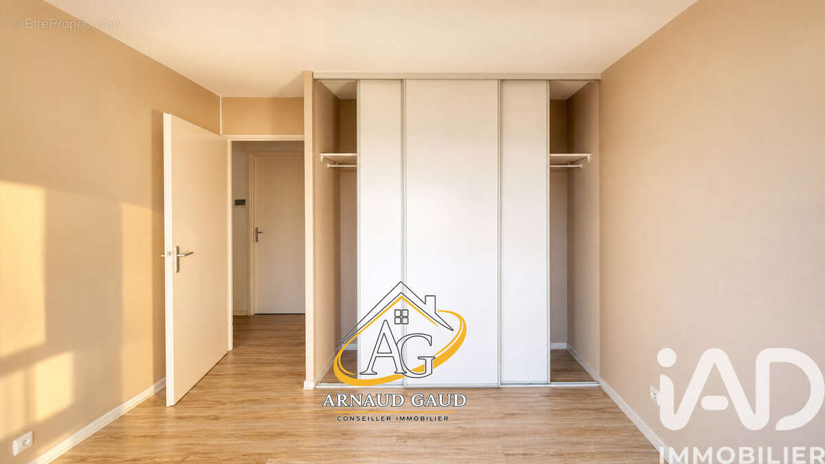 Photo 6 - Maison à BRESSOLS