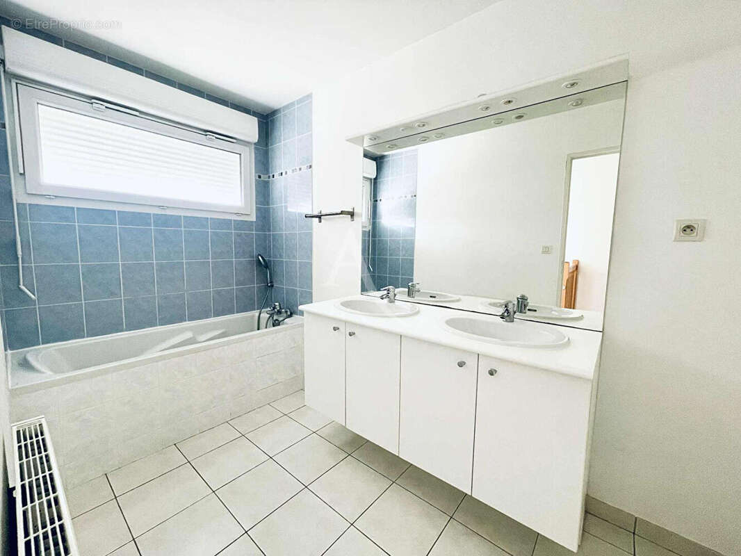 Maison à MURS-ERIGNE