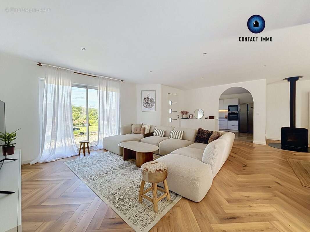 Maison 122 m² à Terrasson-Lavilledieu  - photo 4