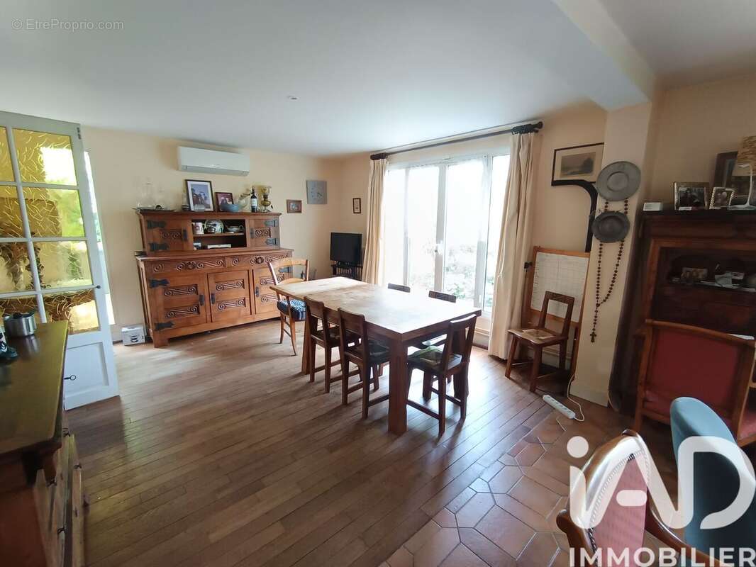 Photo 2 - Maison à GIF-SUR-YVETTE