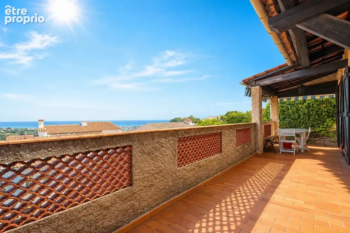 Maison à CAGNES-SUR-MER