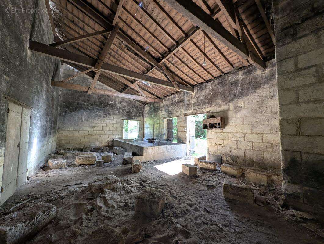 Maison à ARVEYRES