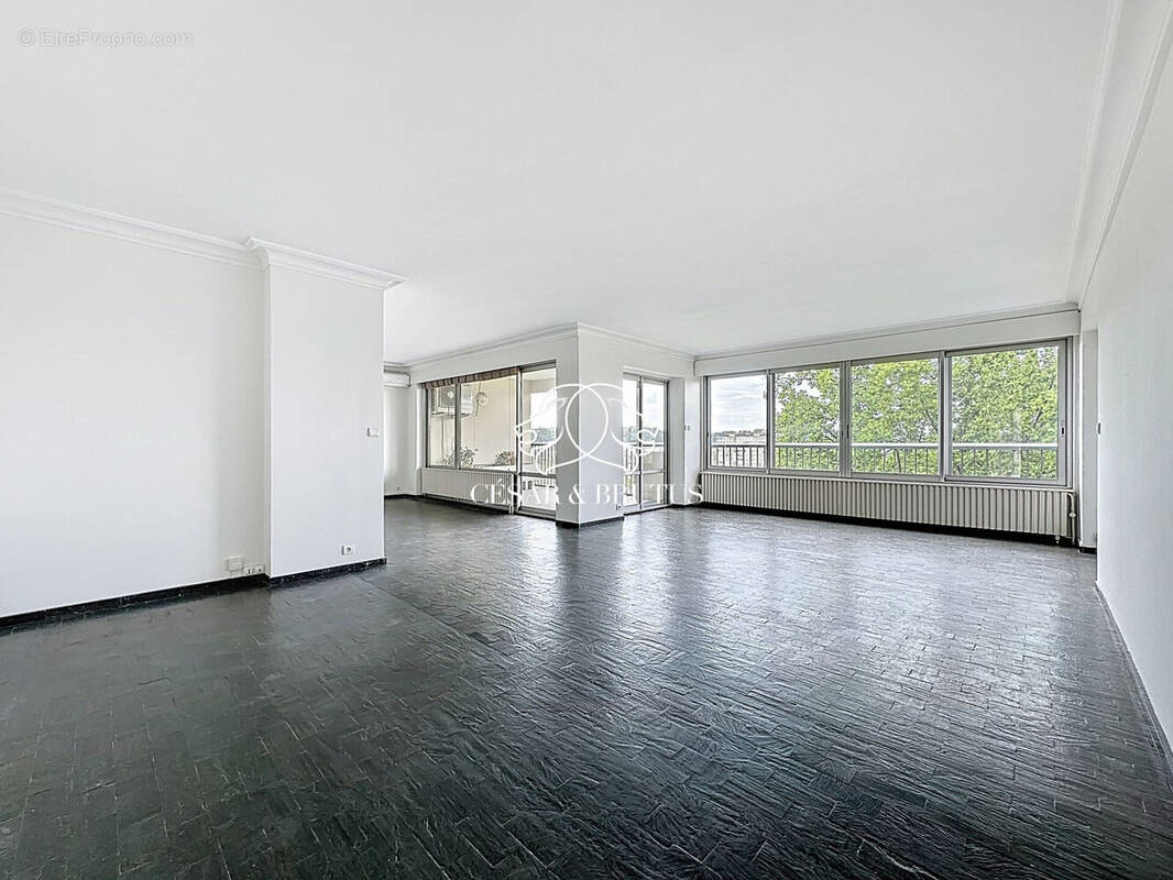 Appartement à LYON-4E