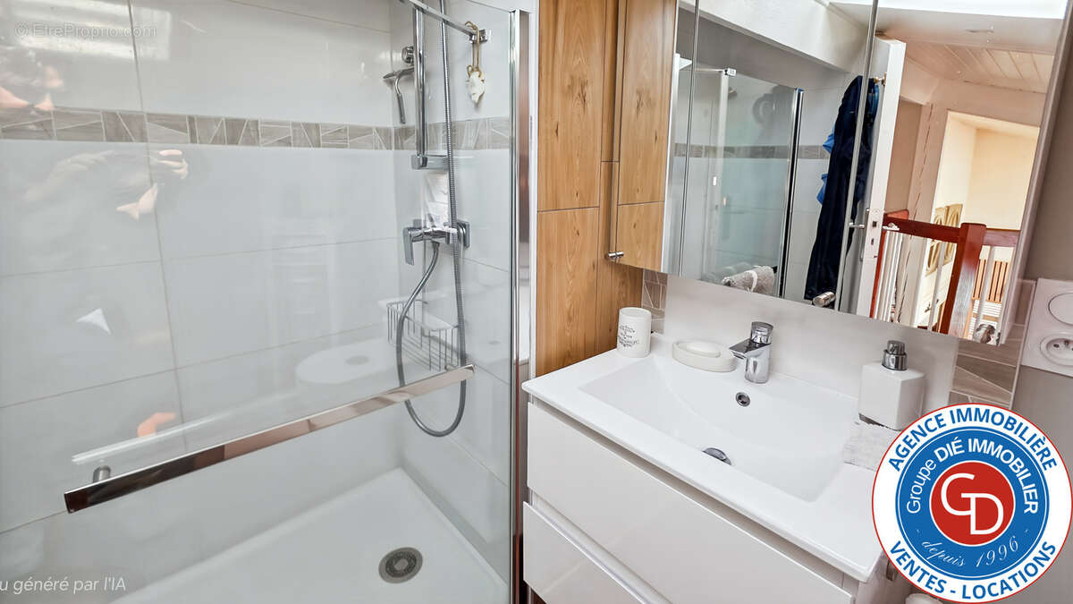 Villa rénovée avec 3 chambres avec piscine - photo 12