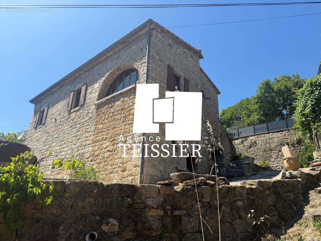 Maison à LES ASSIONS