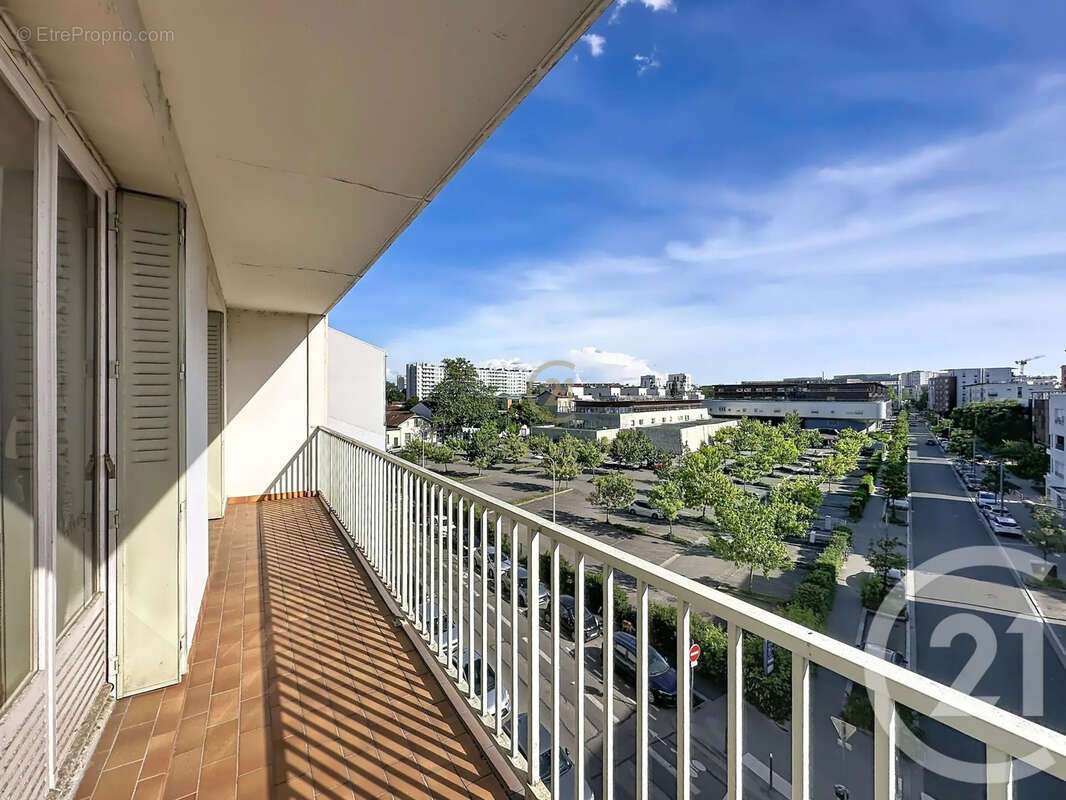Appartement à LYON-8E