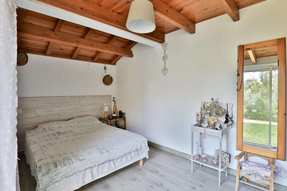 Maison à GUJAN-MESTRAS