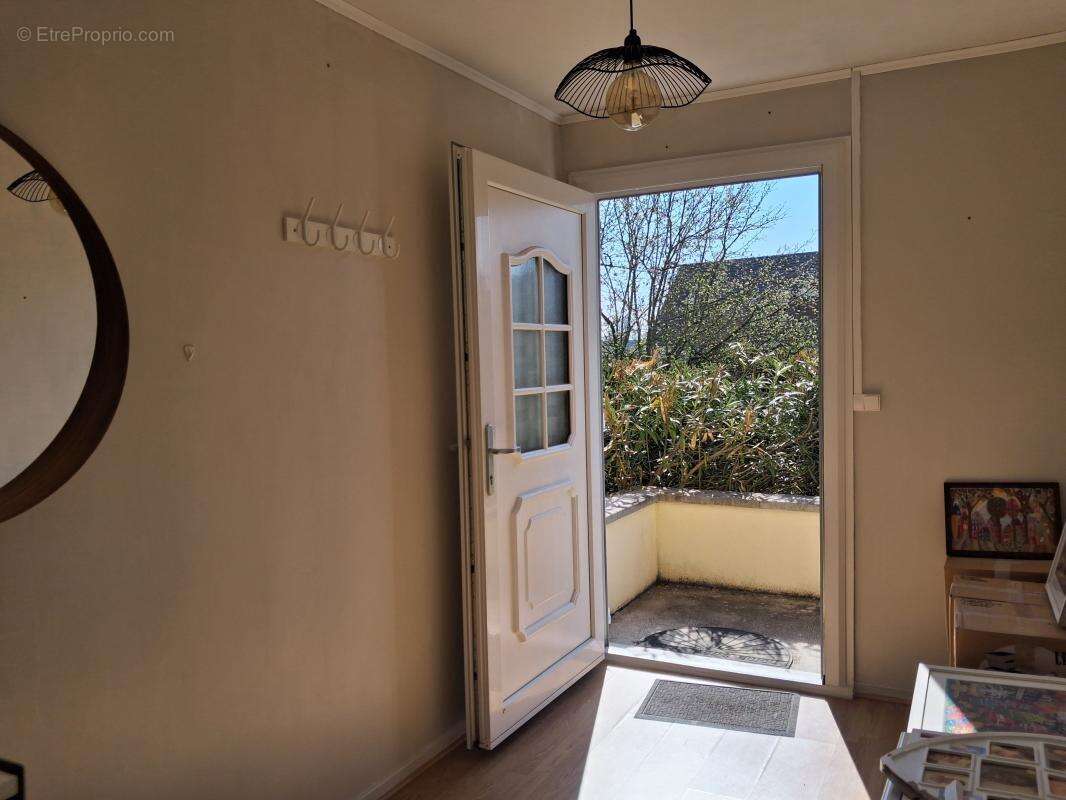 Maison à SURY-PRES-LERE