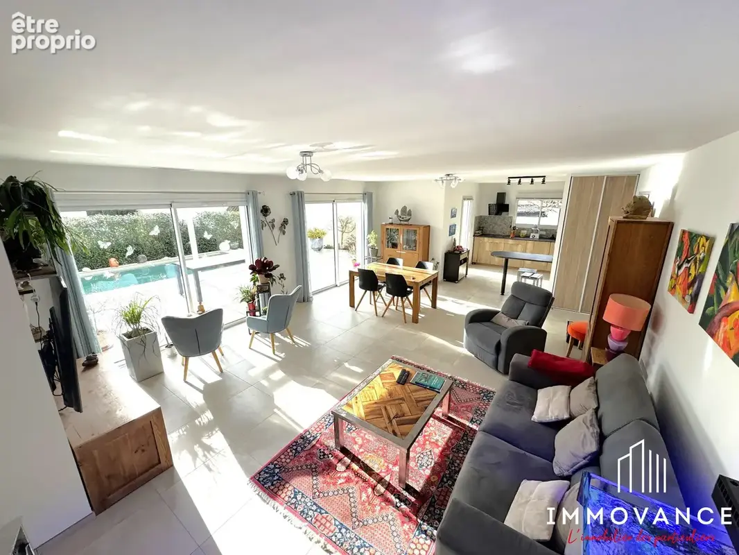 Maison 5 pièces 118 m² à vendre à Saint-Bauzille-De-Montmel (34160) - photo 5