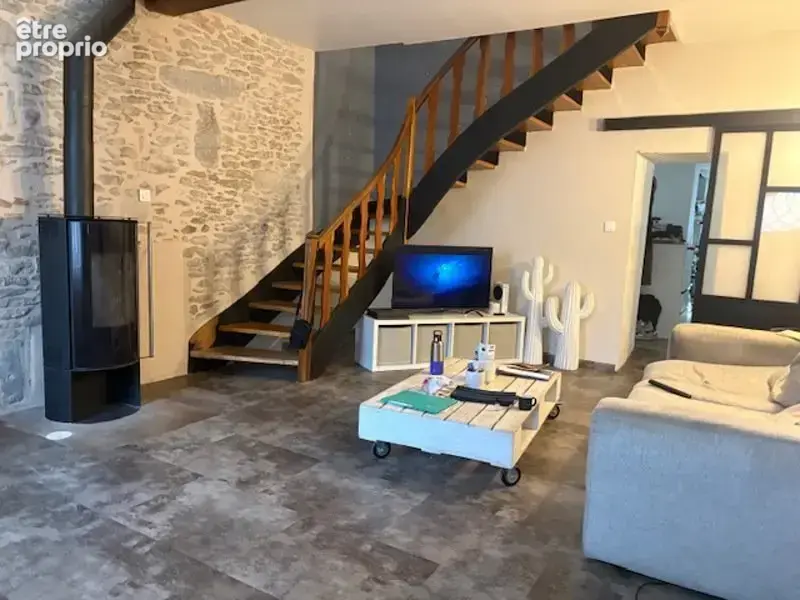 Maison de ville de 5 pièces principales - photo 2