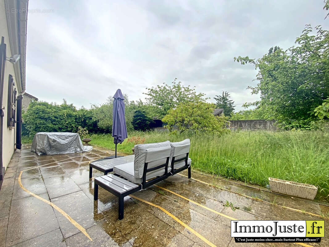 Maison à LE PERRAY-EN-YVELINES