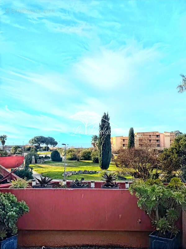 Appartement à LA LONDE-LES-MAURES
