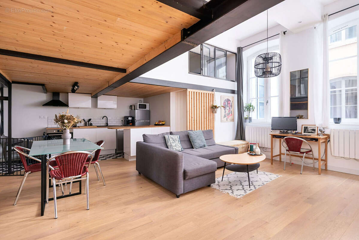 Appartement à LYON-1E