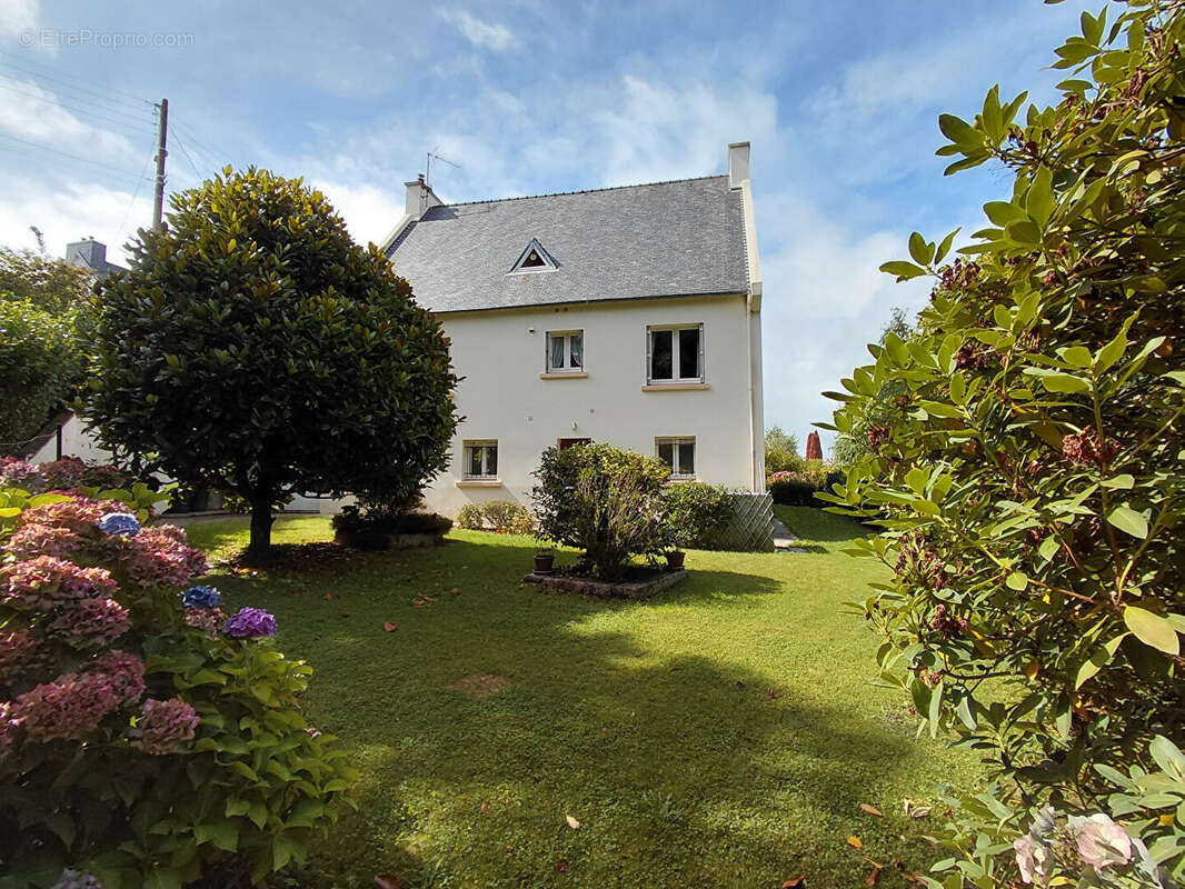 Maison à PLOURIN-LES-MORLAIX