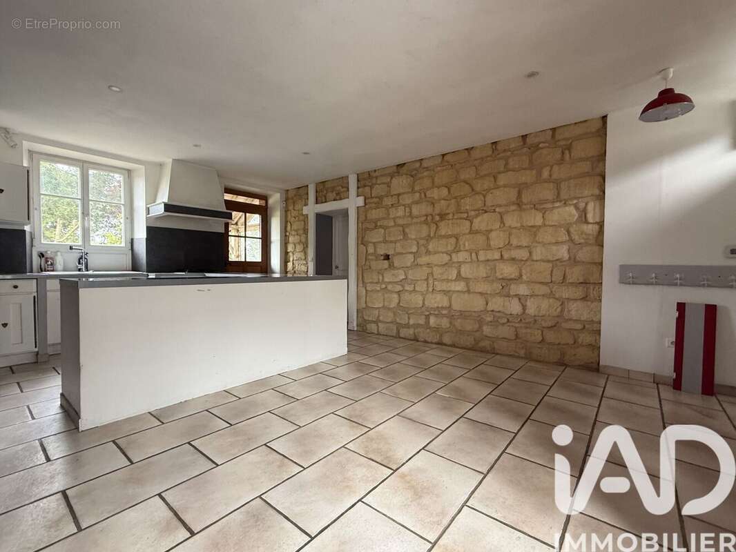 Maison 155 m² à Romain  - photo 7