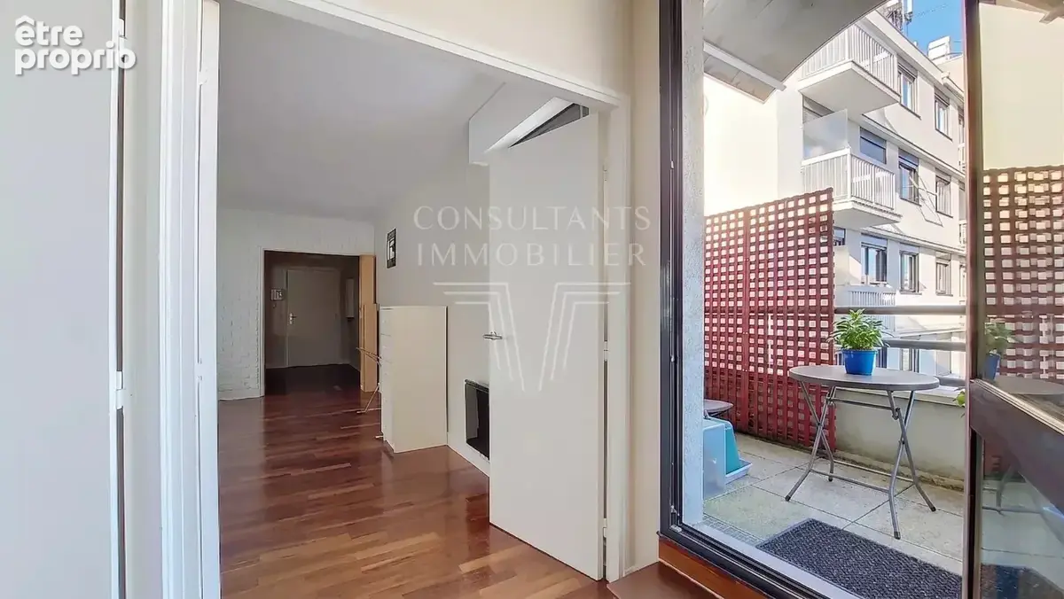 Appartement traversant balcon terrasse - photo 17