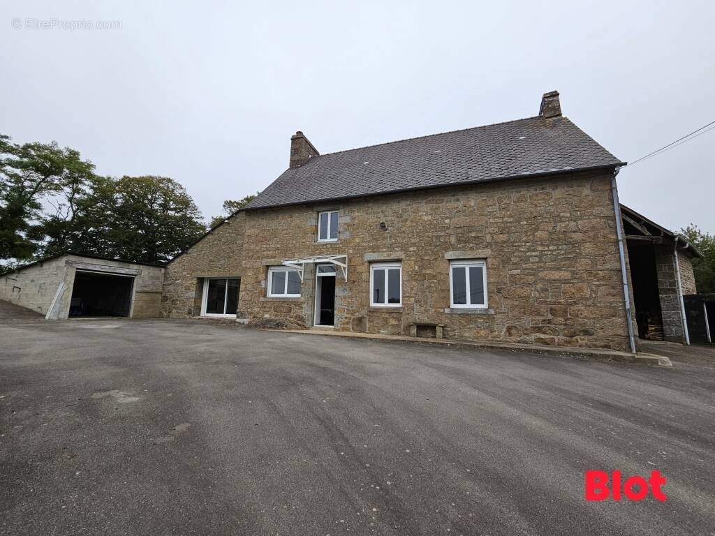 Maison à SAINT-HILAIRE-DES-LANDES