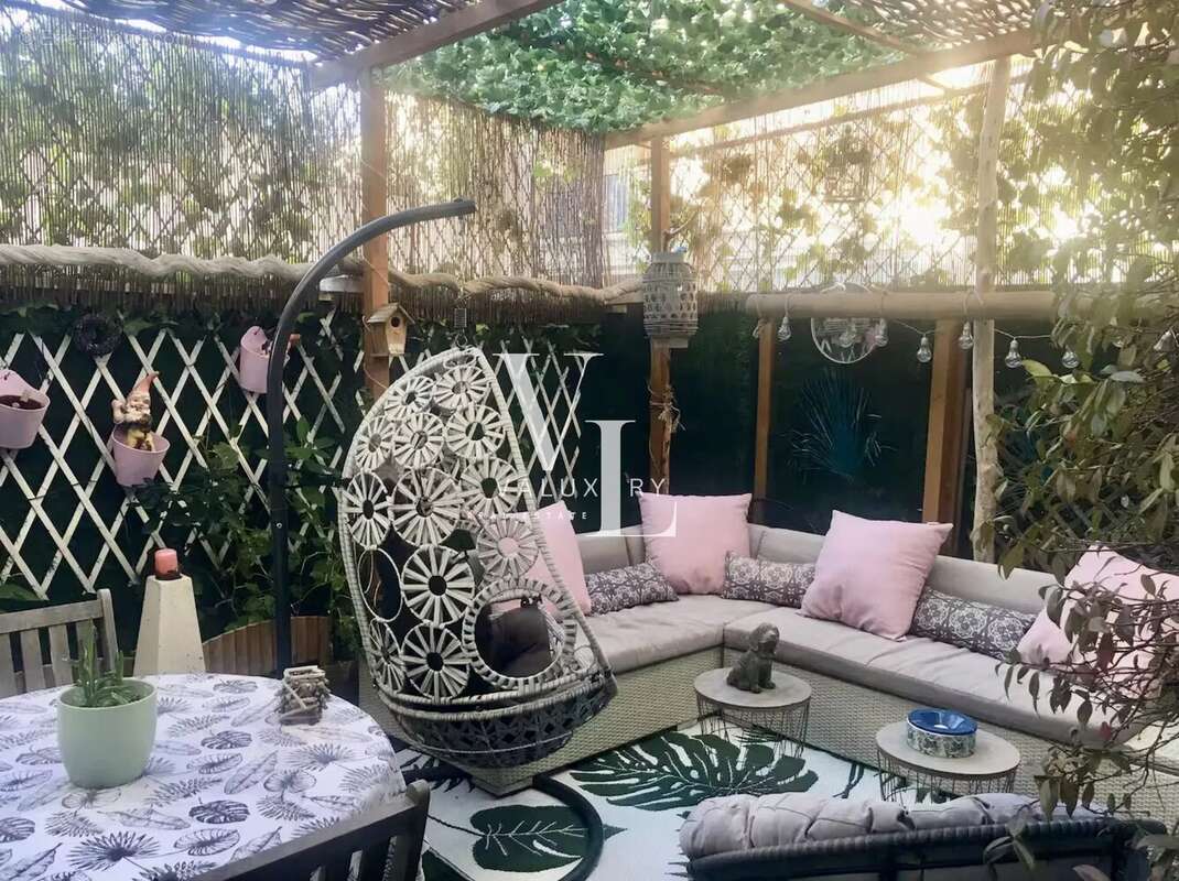 Appartement à COGOLIN